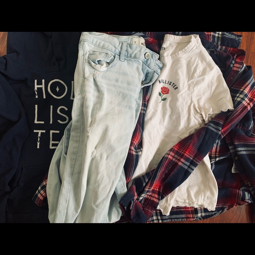 4 Part Hollister Bundle!